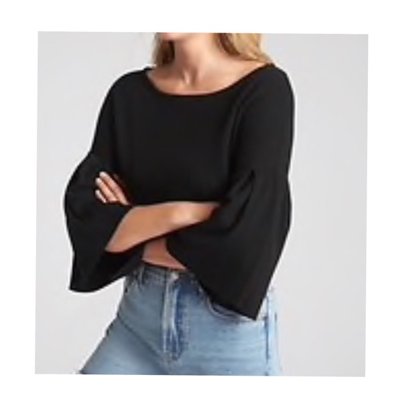 GAP Sweaters - Gap Sweater Flutter Sleeve